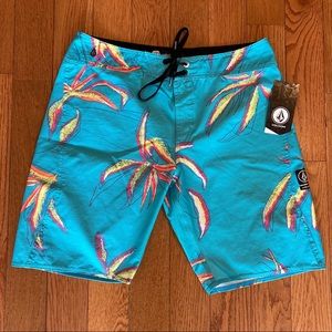 NEW Volcom Neon Tropical Flower Bathing Suit Size 32 Swim Trunk Board Shorts